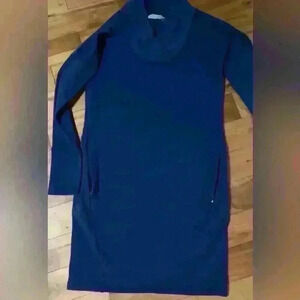 New  size xs Athleta sweater dress
